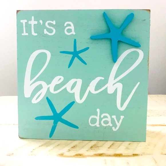 COPY - It's a Beach Day White-Washed Wooden Message Box with Starfish Detail - Picture 1 of 1